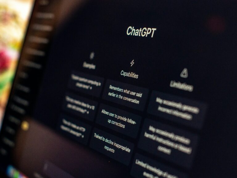 how to use ChatGPT to write and sell eBooks